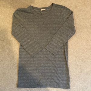 Gap 1/4 length sleeve top